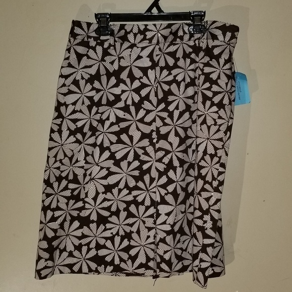 Willi Smith  size 8 - Picture 1 of 5
